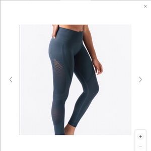 Zyia active compression leggings